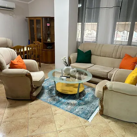 Διαμέρισμα Downtown Penthouse *